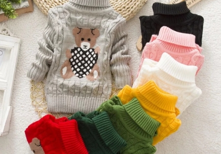 Теплые и мягкие вязаные детские свитера